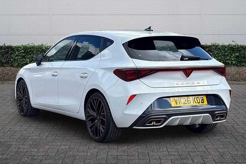 New Cupra Leon 2026 Glacial white Hatchback