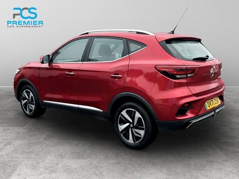 Used MG ZS Trophy Connect 114 kW (156 HP) 2022 Red SUV