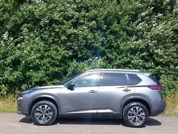 Used Nissan X-Trail N-Connecta 204 HP (150 kW) 2023 Grey SUV