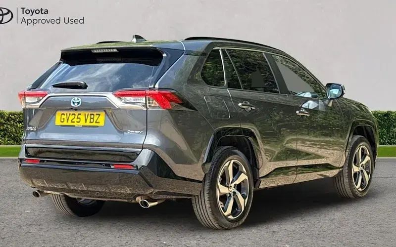 Used Toyota RAV4 Design 306 HP (225 kW) 2026 SUV