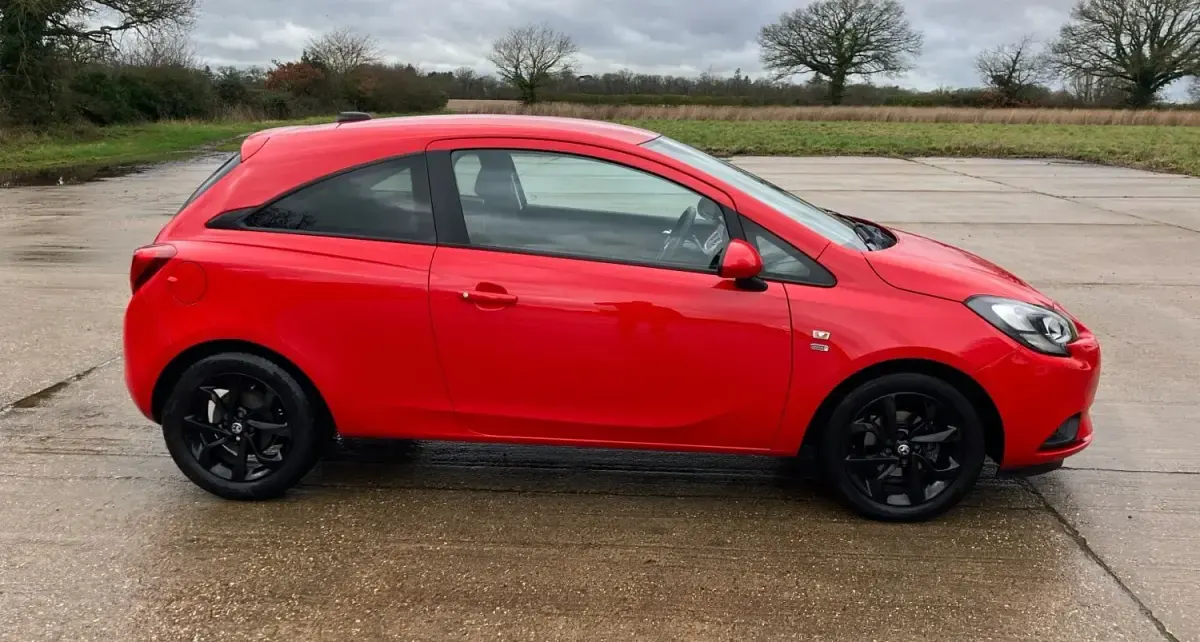 Second-hand Vauxhall Corsa 75 CP (55 kW) 2019 Roșu Hatchback