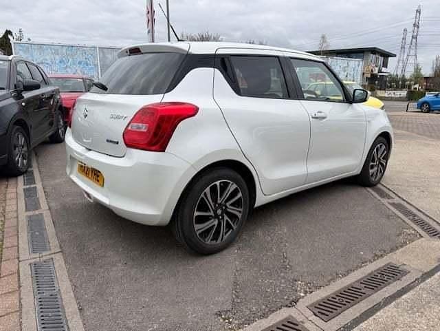 Used Suzuki Swift SZ-L 83 HP (61 kW) 2021 White Hatchback