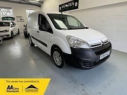 White Used 2015 Citroën Berlingo MPV | £4,195 (Fair price) - Image 1/4