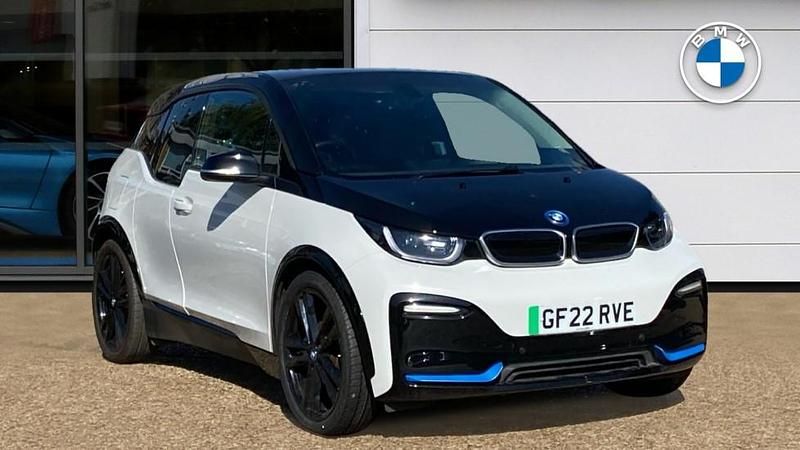 White Used 2022 BMW i3 Comfort Edition Hatchback | £15,480 (Fair price) - Image 1/4