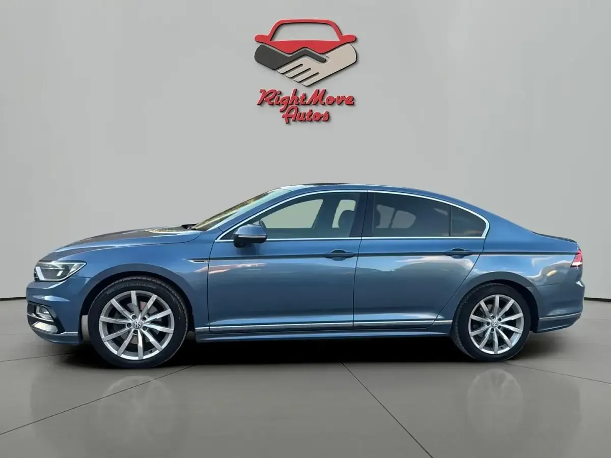 Used VW Passat R-line 2018 Blue Sedan
