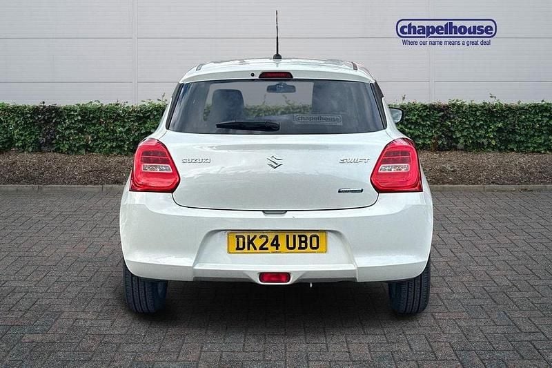 Used Suzuki Swift SZ-L 82 HP (60 kW) 2024 White Hatchback