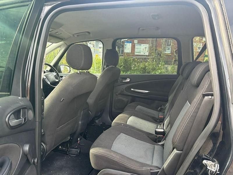 Begagnad Ford Galaxy Zetec 2013 Svart Minibuss