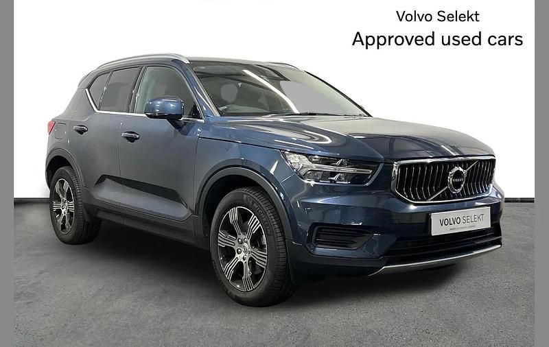 Used Volvo XC40 Inscription 194 HP (142 kW) 2021 Blue SUV