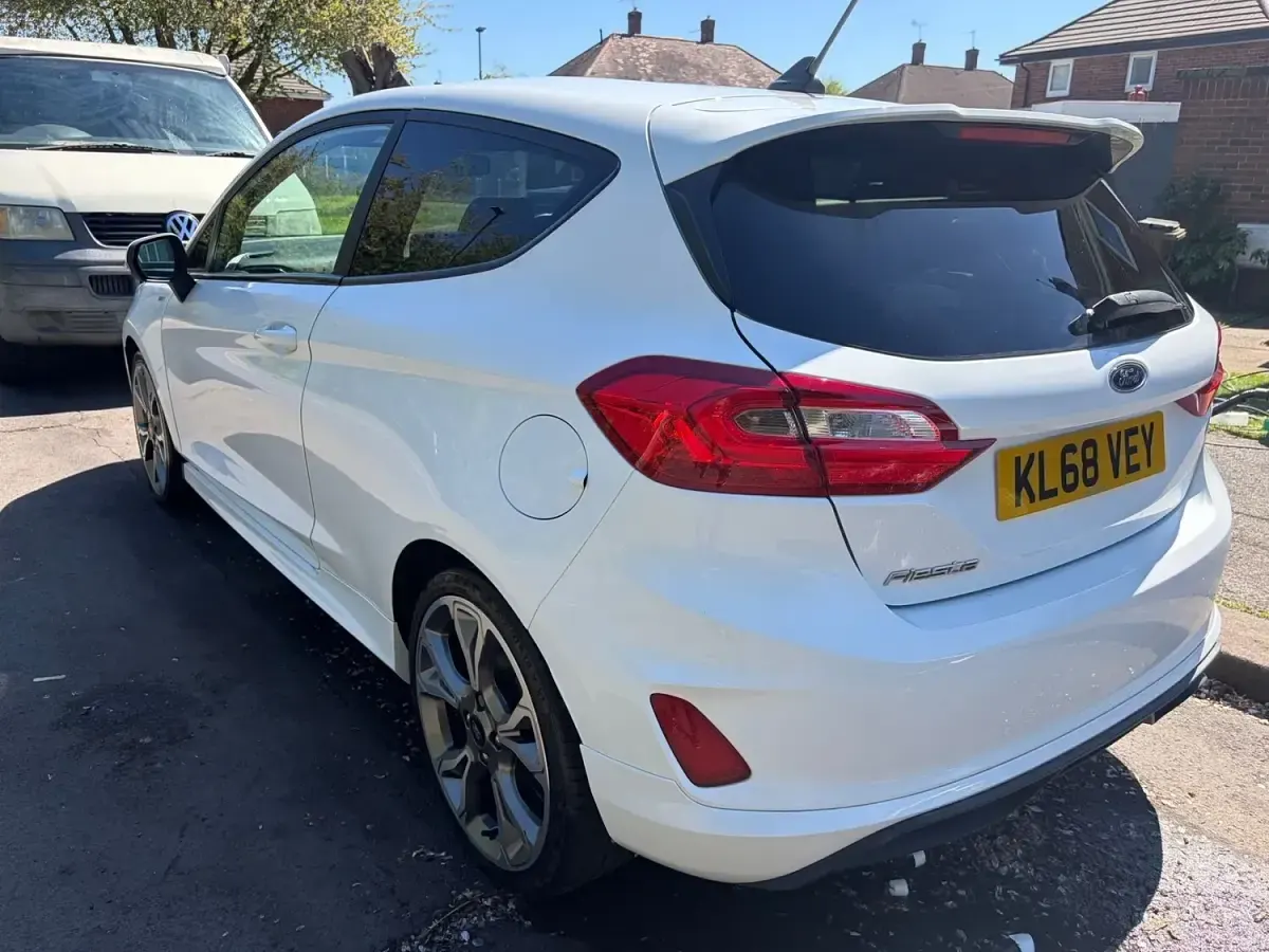 Used Ford Fiesta ST-Line X 140 HP (102 kW) 2019 White Hatchback