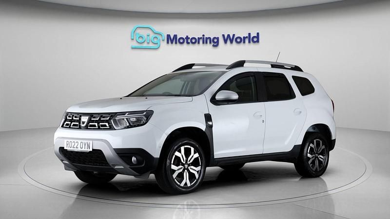Used Dacia Duster Prestige 100 HP (73 kW) 2022 White SUV
