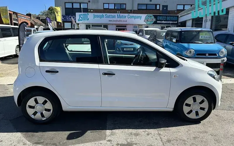 Used VW up! take up! 60 HP (44 kW) 2014 White Hatchback