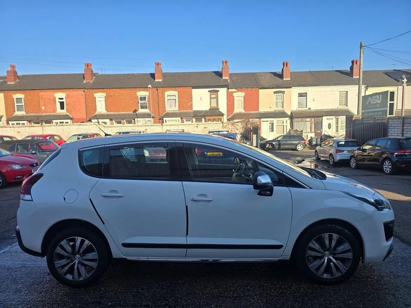 Used Peugeot 3008 Active 2014 White Estate