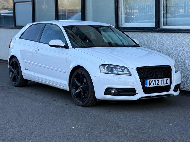 Used Audi A3 Sport 170 HP (125 kW) 2012 White Hatchback
