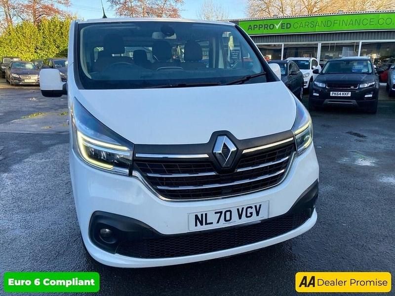Used Renault Trafic 2020 White MPV