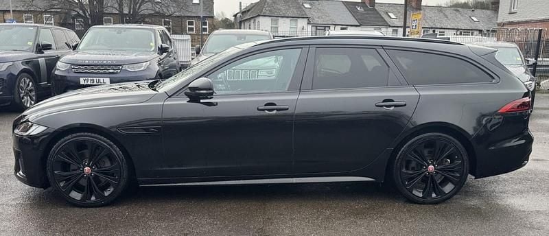 Usado Jaguar XF Sportbrake R-Dynamic 2022 Preto Carrinha
