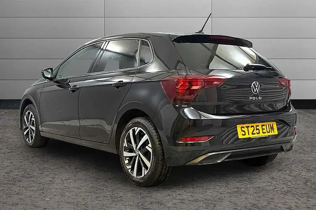 Used VW Polo 95 HP (69 kW) 2025 Hatchback
