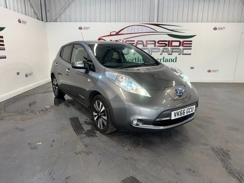 Grey Used 2016 Nissan Leaf Tekna Hatchback | £5,599 (Fair price) - Image 1/4