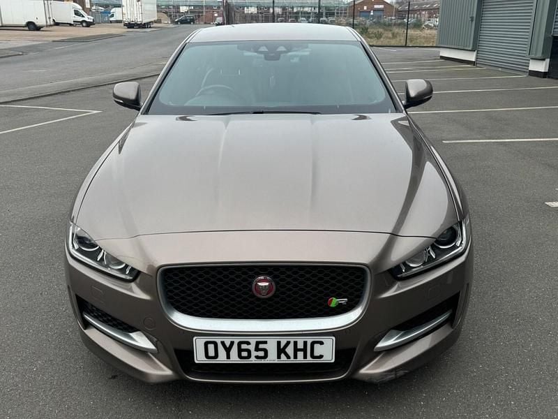 Used Jaguar XE R-Sport 163 HP (119 kW) 2015 Bronze Sedan