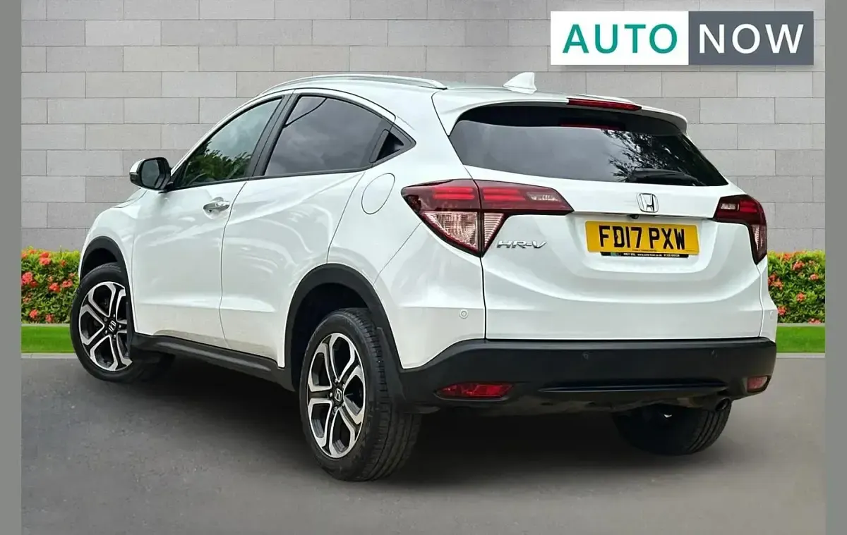 Used Honda HR-V EX 130 HP (95 kW) 2017 White SUV