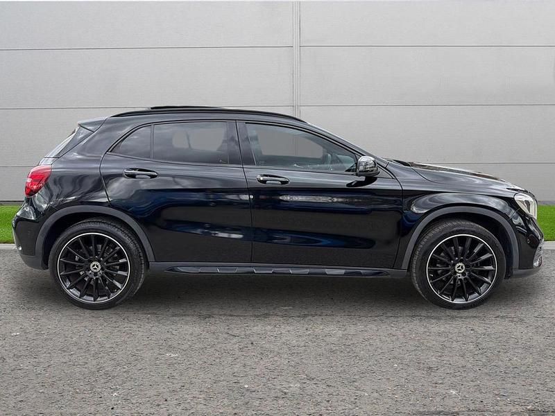 Used Mercedes GLA200 AMG line 154 HP (113 kW) 2020 Black SUV