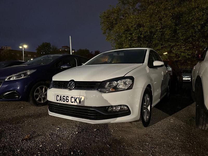 White Used 2016 VW Polo Match Hatchback | £4,495 (Super price) - Image 1/4