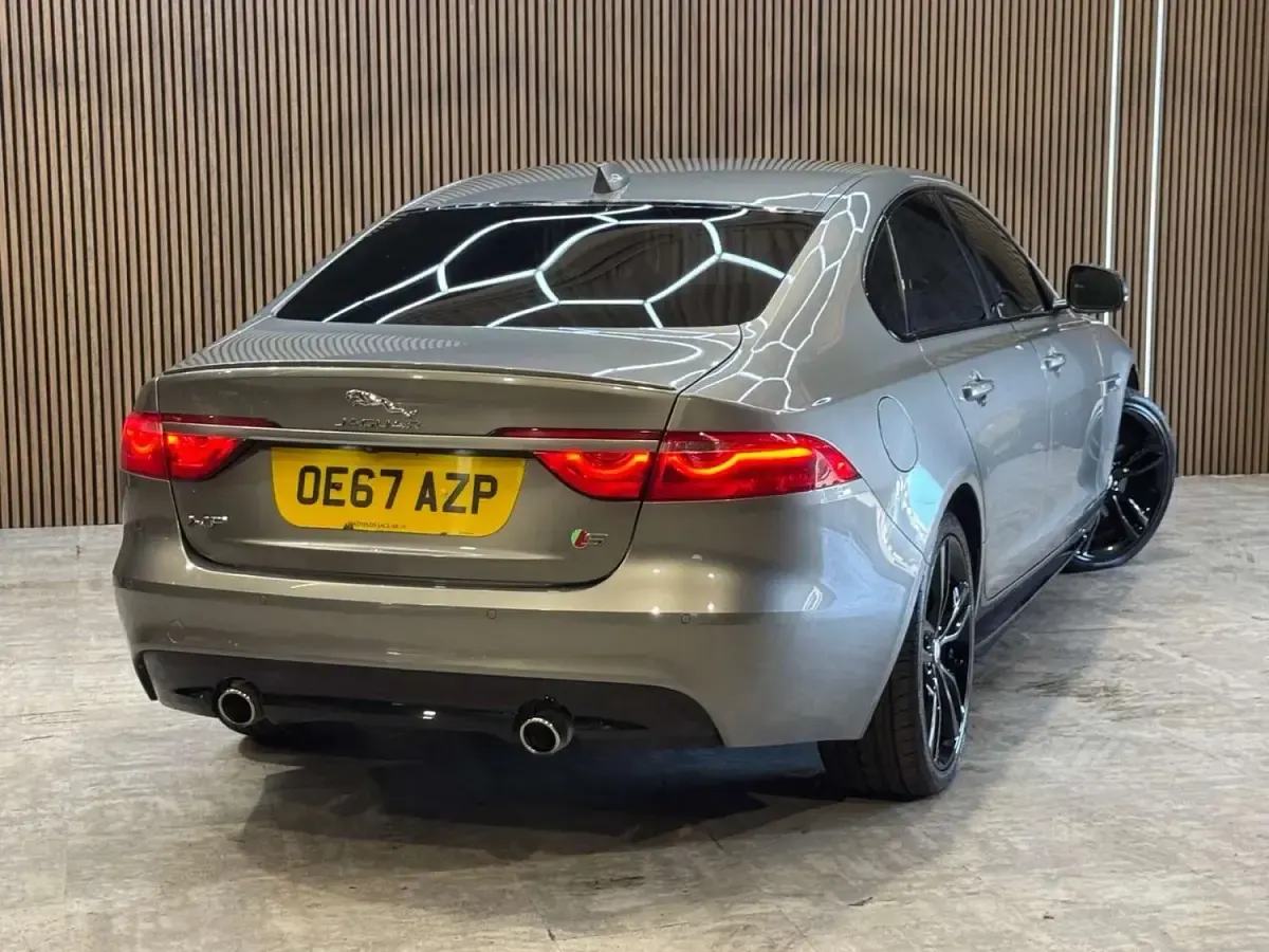 Used Jaguar XF S 300 HP (220 kW) 2017 Silver Sedan