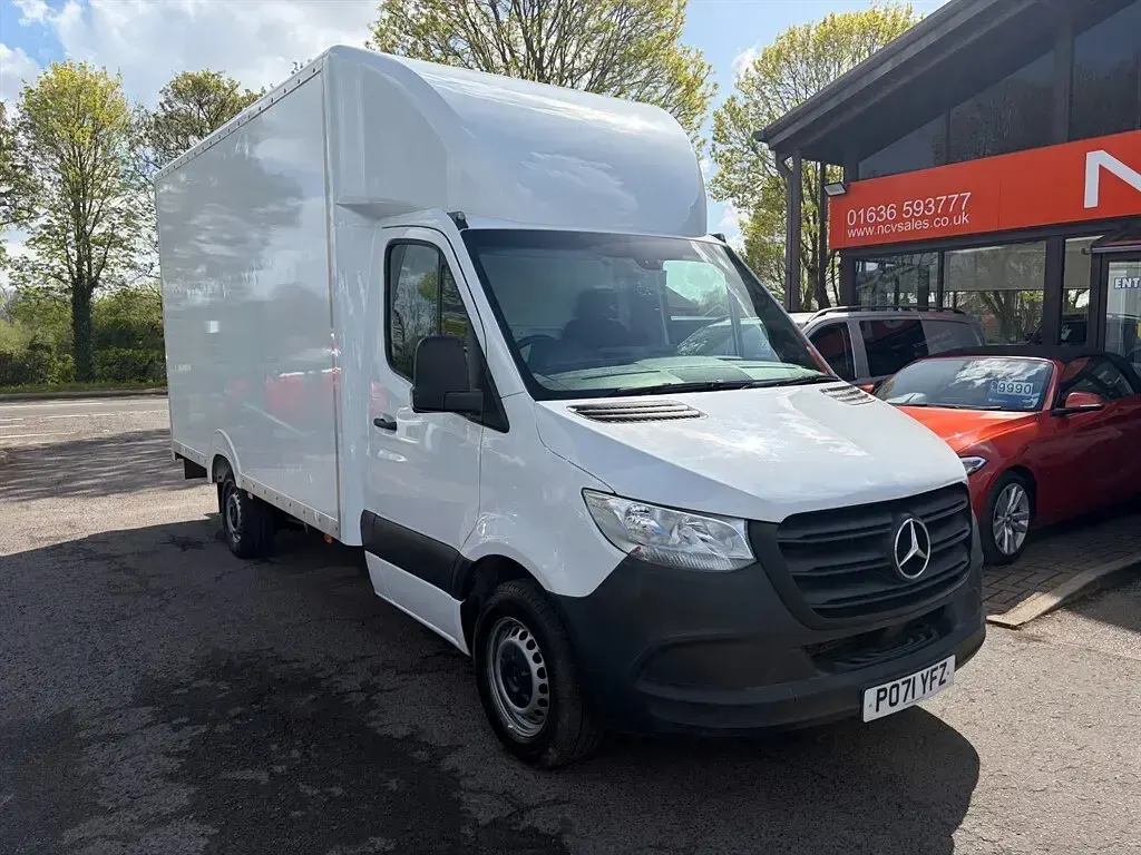 Usado Mercedes Sprinter Progressive 2021 Branco Van