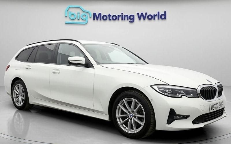 Used 2021 BMW 320 Estate | £16,900 (Super price) - Image 1/4