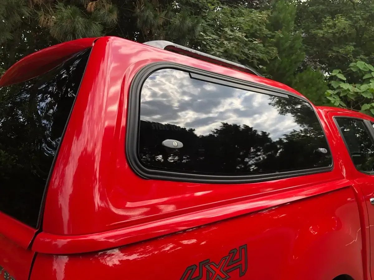 Used Ford Ranger Limited 150 HP (110 kW) 2018 Red Pickup