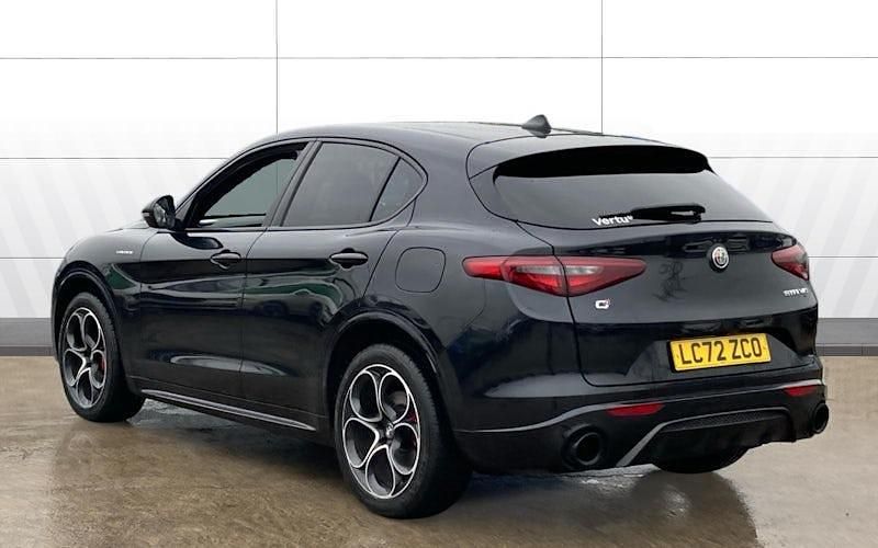 Used Alfa Romeo Stelvio Veloce 280 HP (205 kW) 2022 Black SUV