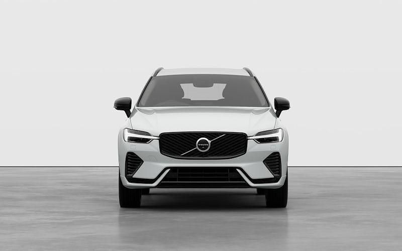 New Volvo XC60 Plus 334 HP (245 kW) 2026 Ice white SUV