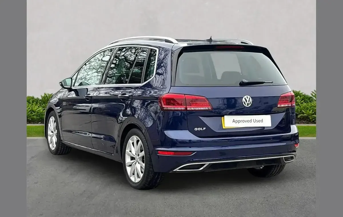 Used VW Golf Sportsvan GT 150 HP (110 kW) 2018 Blue MPV