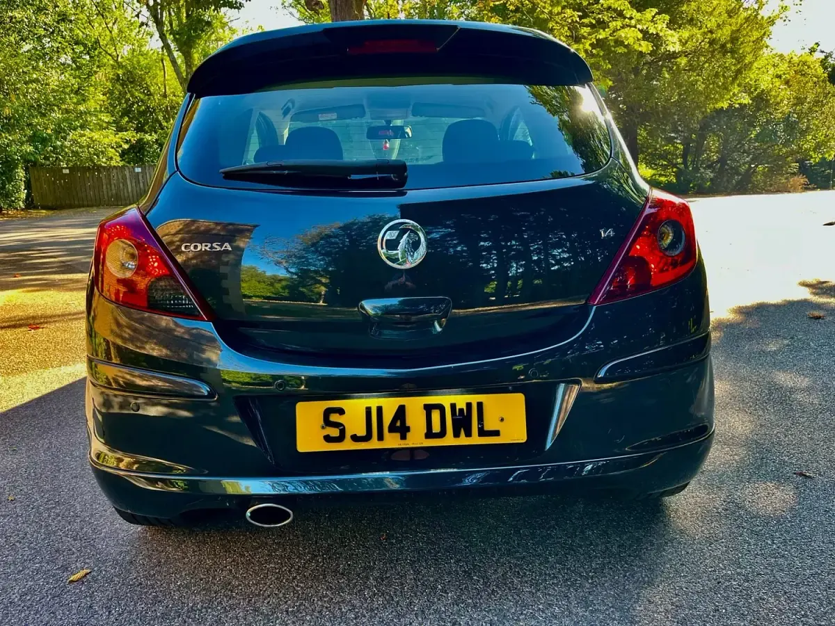 Used Vauxhall Corsa SRi 2014 Black Hatchback