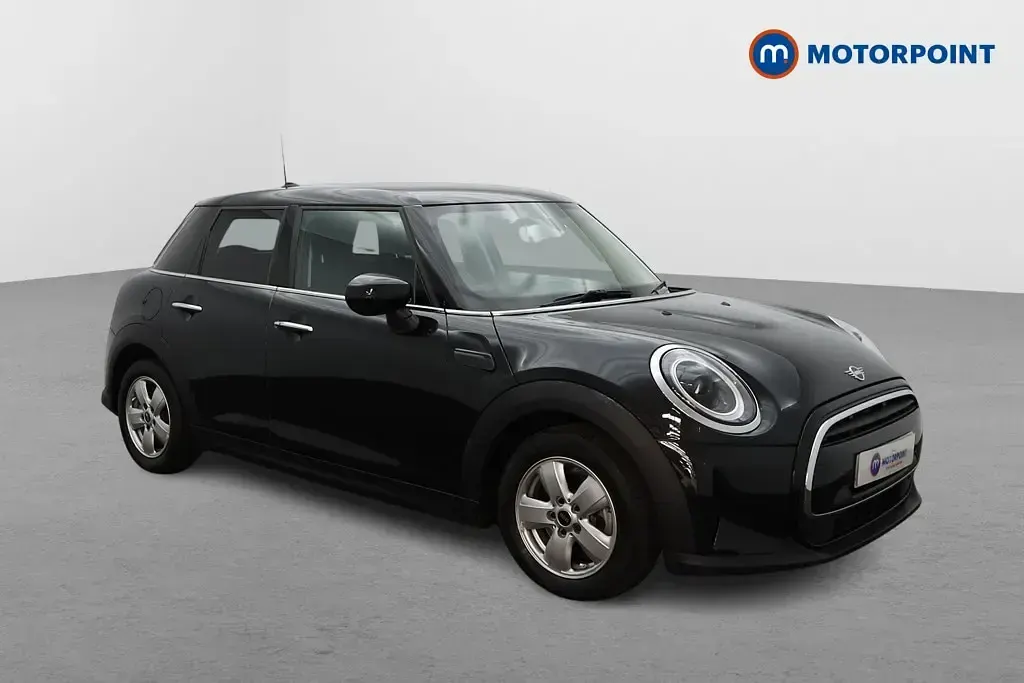 Used Mini Cooper Classic 136 HP (100 kW) 2022 Hatchback