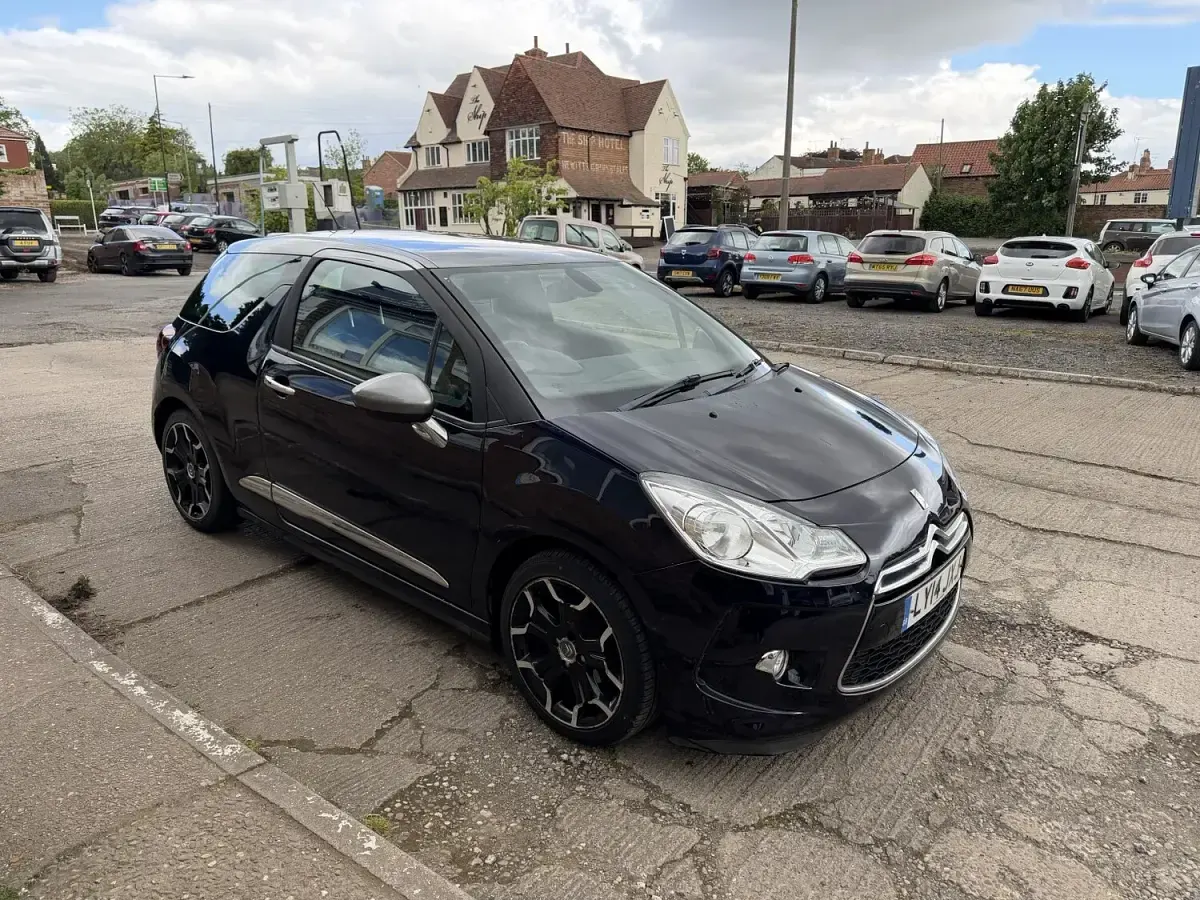Used Citroën DS3 2014 Blue Hatchback