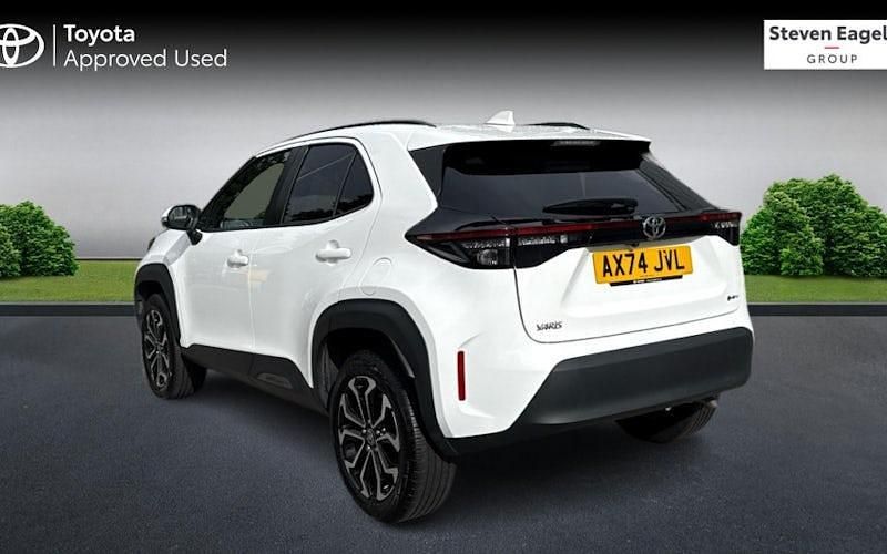 Used Toyota Yaris Hybrid Design 116 HP (85 kW) 2025 Estate