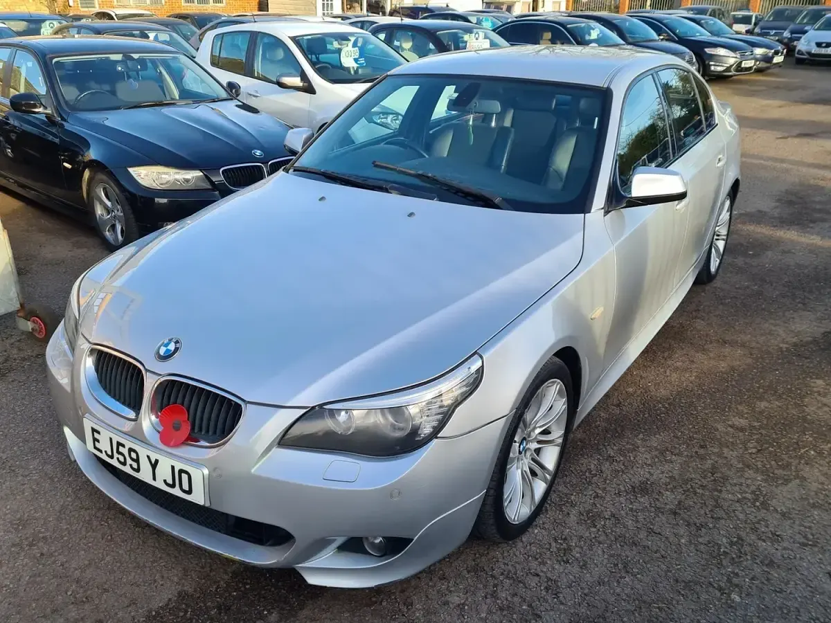 Used BMW 520 M Sport 177 HP (130 kW) 2009 Silver Sedan