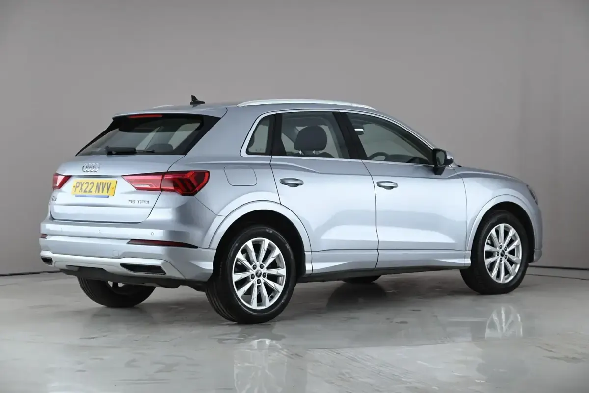 Usado Audi Q3 Sport 2022 Prateado SUV