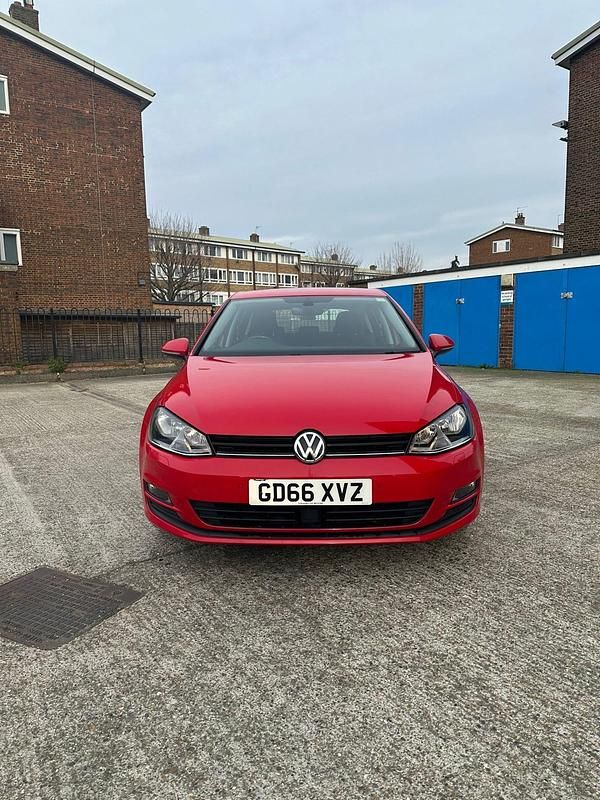 Used VW Golf VII Edition 2017 Red Hatchback