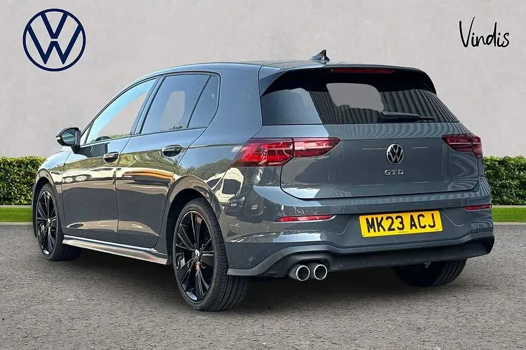 Used VW Golf VIII 200 HP (147 kW) 2023