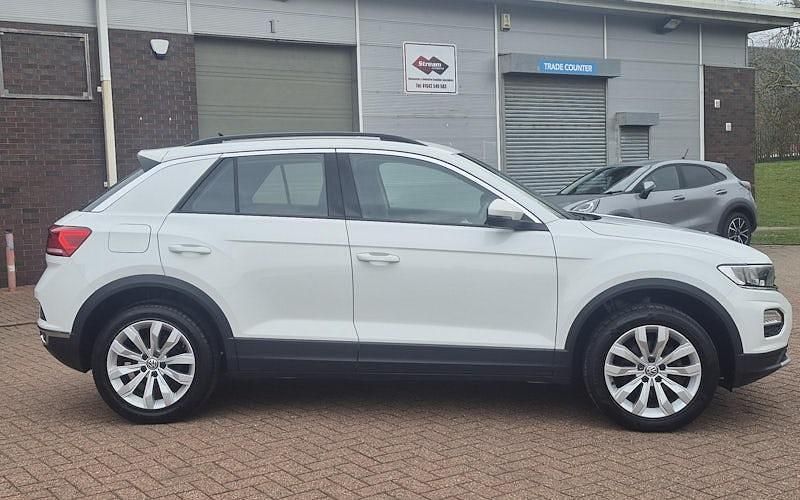 Used VW T-Roc SE 150 HP (110 kW) 2021 SUV