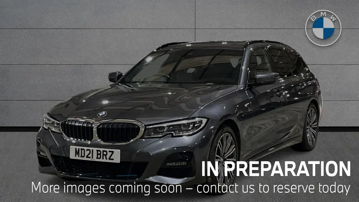 Begagnad BMW 318 M Sport 154 HK (113 kW) 2021 Grå Kombi