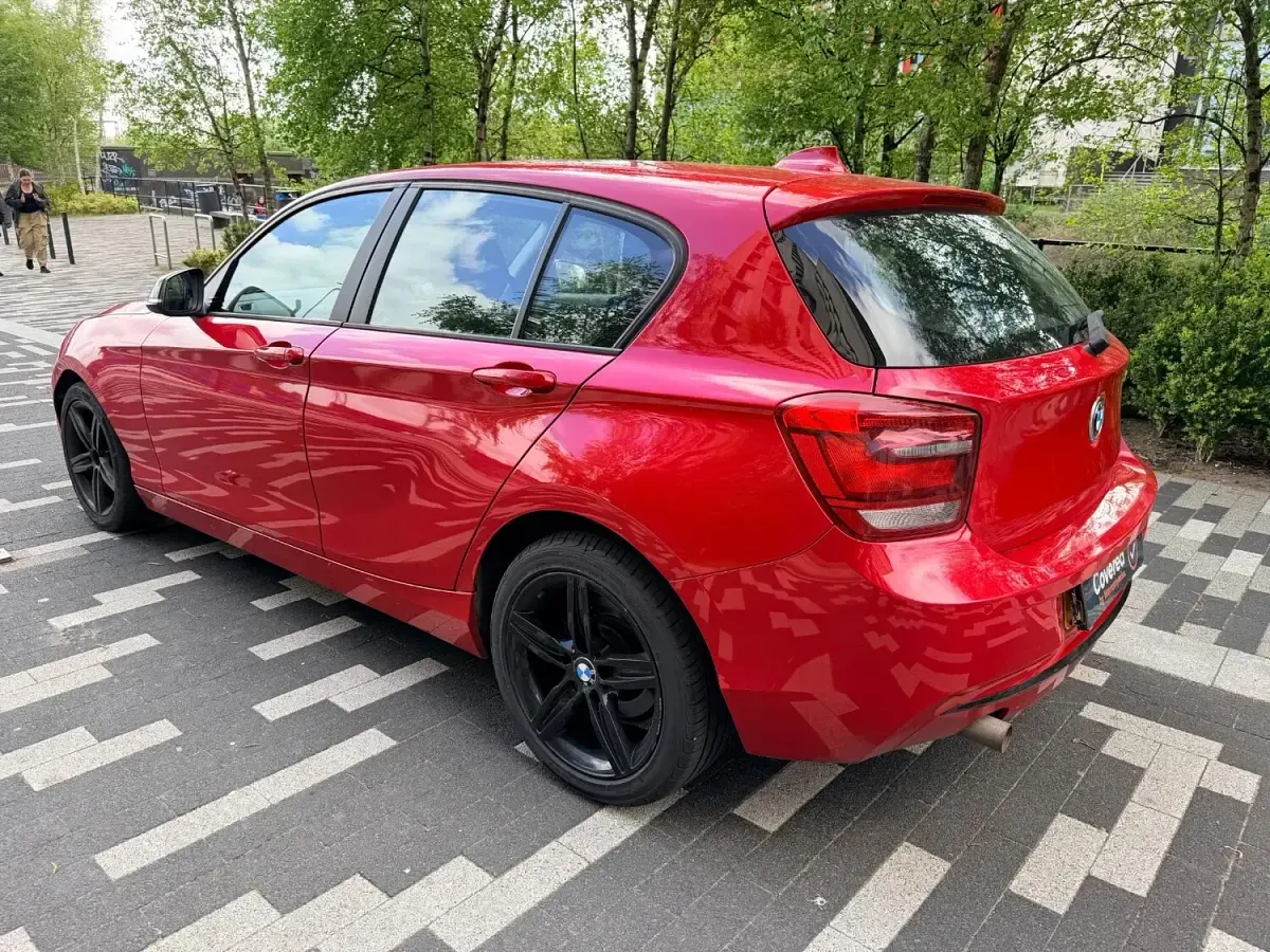 Used BMW 116 Sport Line 2013 Red Hatchback