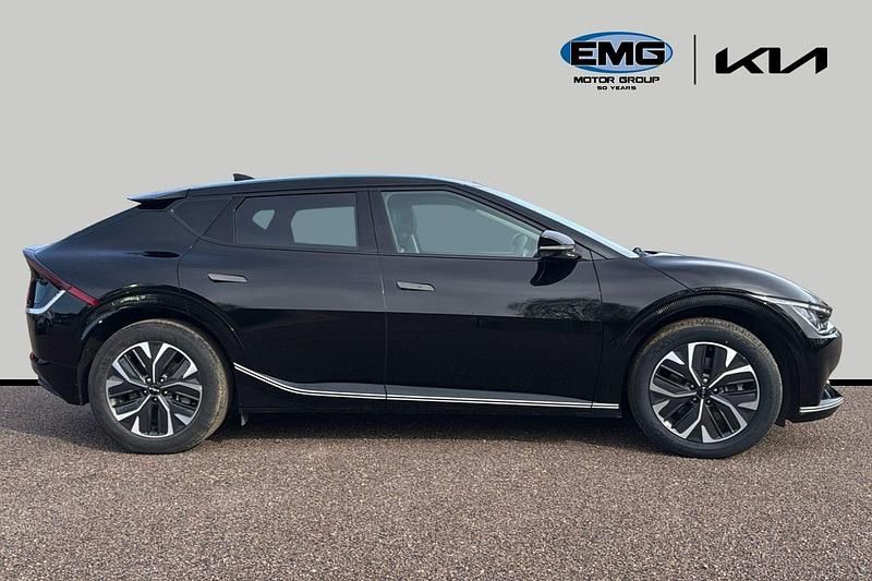 Used Kia EV6 166 kW (226 HP) 2024 Black SUV