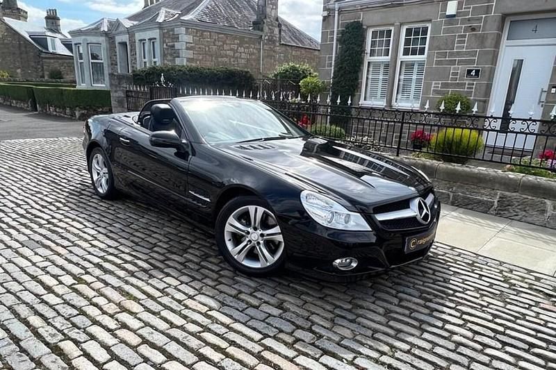 Used 2009 Mercedes SL350 | £14,995 (Expensive) - Image 1/1