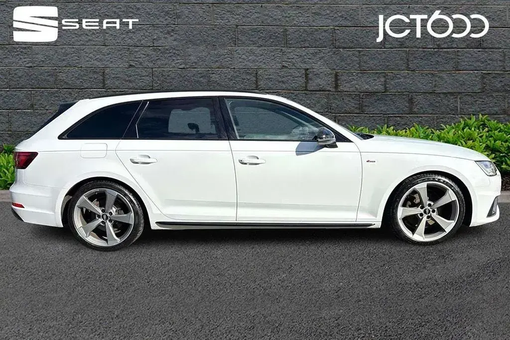 Used Audi A4 Black Edition 147 HP (108 kW) 2019 White Estate
