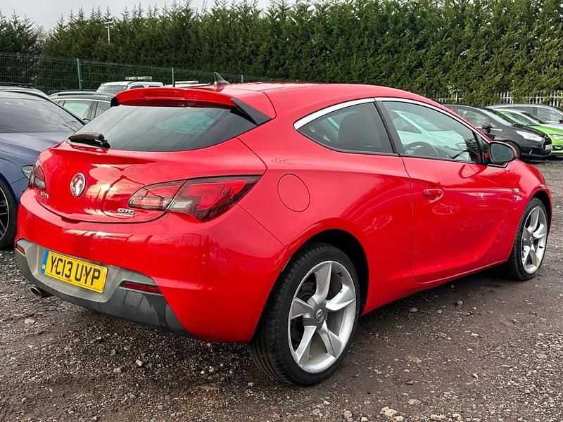 Used Vauxhall Astra GTC SRi 2013 Red Hatchback
