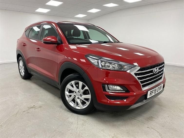 Usado Hyundai Tucson SE 177 HP (130 kW) 2019 Vermelho SUV