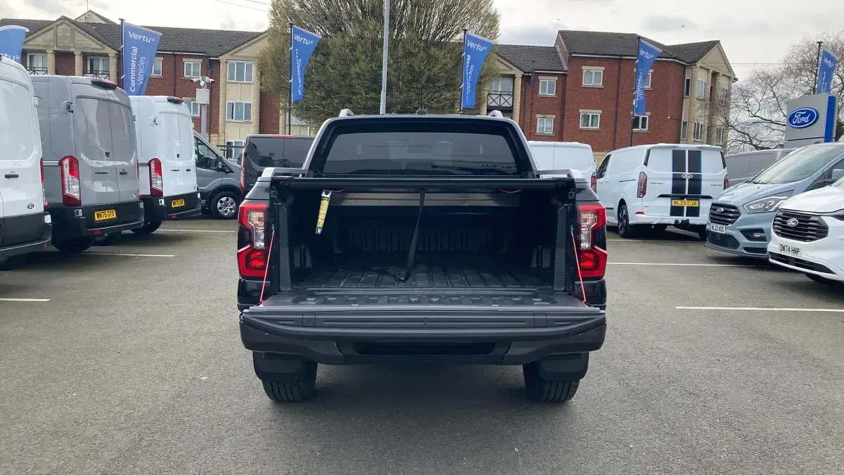 Second-hand Ford Ranger Wildtrack 205 CP (150 kW) 2024 Pickup