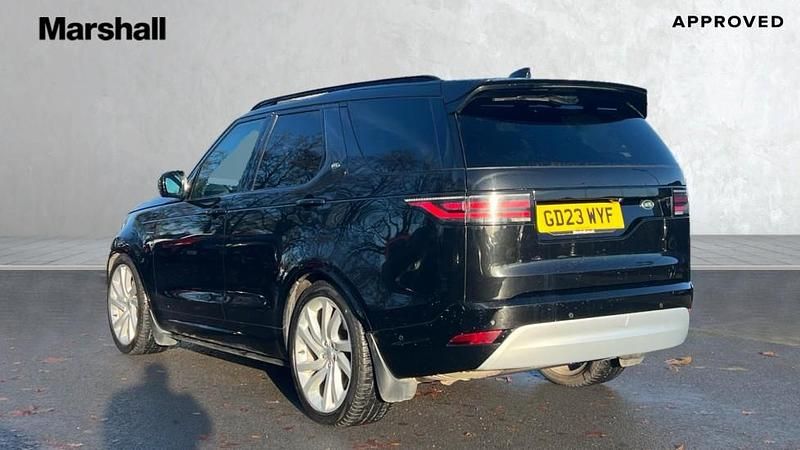 Used Land Rover Discovery 5 360 HP (264 kW) 2023 Black SUV